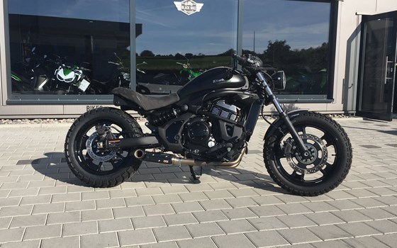 Umgebautes Motorrad Kawasaki Vulcan S von BLACK BIKE CRAFTRÄDER - Bild 2 Umgebautes Motorrad Kawasaki Vulcan S von BLACK BIKE CRAFTRÄDER - Bild 2