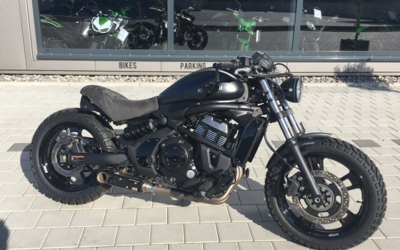 Umgebautes Motorrad Kawasaki Vulcan S von BLACK BIKE CRAFTRÄDER - Bild 4 Umgebautes Motorrad Kawasaki Vulcan S von BLACK BIKE CRAFTRÄDER - Bild 4
