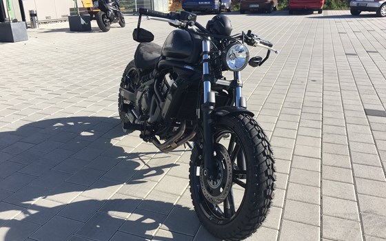 Umgebautes Motorrad Kawasaki Vulcan S von BLACK BIKE CRAFTRÄDER - Bild 7 Umgebautes Motorrad Kawasaki Vulcan S von BLACK BIKE CRAFTRÄDER - Bild 7