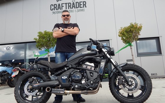 Umgebautes Motorrad Kawasaki Vulcan S von BLACK BIKE CRAFTRÄDER - Bild 1 Umgebautes Motorrad Kawasaki Vulcan S von BLACK BIKE CRAFTRÄDER - Bild 1