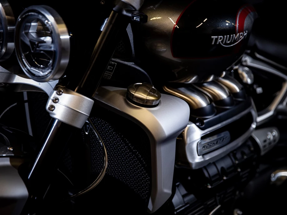 Umbgebautes Motorrad Triumph Rocket 3 GT Bild 18: Umbgebautes Motorrad Triumph Rocket 3 GT