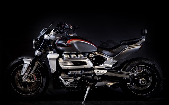 Umgebautes Motorrad Triumph Rocket 3 GT von Triumph Emsland - Hertrampf Racing - Bild 3 Umgebautes Motorrad Triumph Rocket 3 GT von Triumph Emsland - Hertrampf Racing - Bild 3