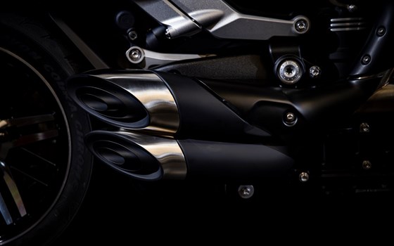 Umgebautes Motorrad Triumph Rocket 3 GT von Triumph Emsland - Hertrampf Racing - Bild 9 Umgebautes Motorrad Triumph Rocket 3 GT von Triumph Emsland - Hertrampf Racing - Bild 9