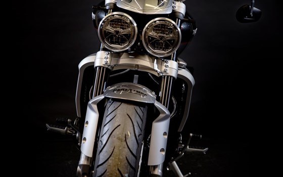 Umgebautes Motorrad Triumph Rocket 3 GT von Triumph Emsland - Hertrampf Racing - Bild 10 Umgebautes Motorrad Triumph Rocket 3 GT von Triumph Emsland - Hertrampf Racing - Bild 10