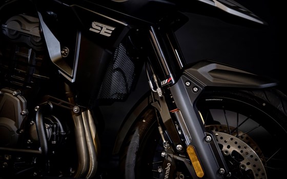 Umgebautes Motorrad Triumph Tiger 1200 Desert Edition von Triumph Emsland - Hertrampf Racing - Bild 21 Umgebautes Motorrad Triumph Tiger 1200 Desert Edition von Triumph Emsland - Hertrampf Racing - Bild 21