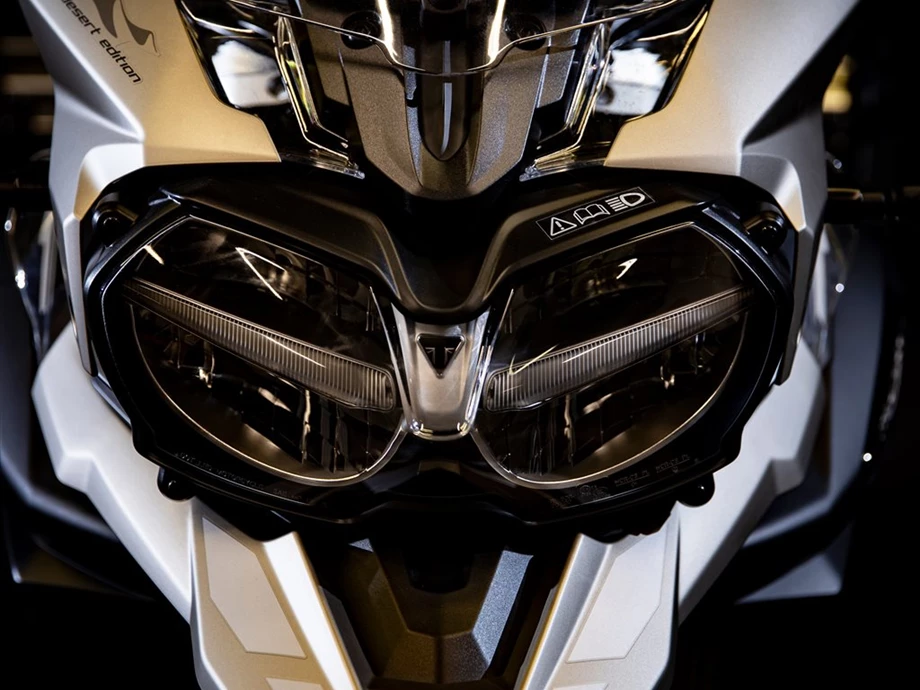 Umbgebautes Motorrad Triumph Tiger 1200 Desert Edition Bild 5: Umbgebautes Motorrad Triumph Tiger 1200 Desert Edition