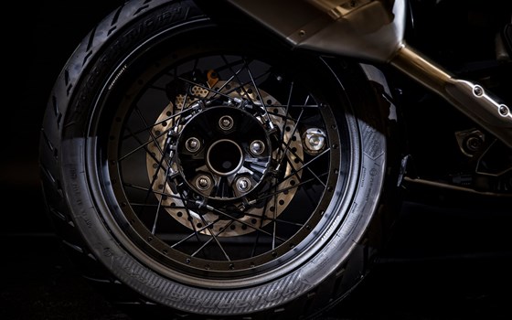 Umgebautes Motorrad Triumph Tiger 1200 Desert Edition von Triumph Emsland - Hertrampf Racing - Bild 25 Umgebautes Motorrad Triumph Tiger 1200 Desert Edition von Triumph Emsland - Hertrampf Racing - Bild 25