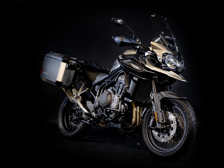 Umbgebautes Motorrad Triumph Tiger 1200 Desert Edition Bild 1: Umbgebautes Motorrad Triumph Tiger 1200 Desert Edition