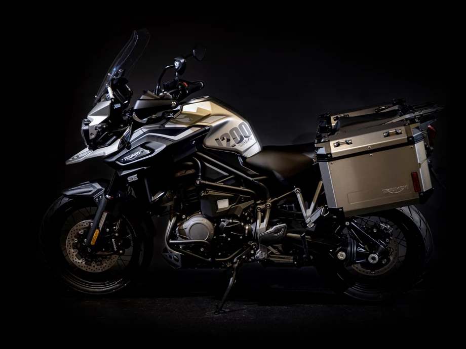 Umbgebautes Motorrad Triumph Tiger 1200 Desert Edition Bild 8: Umbgebautes Motorrad Triumph Tiger 1200 Desert Edition