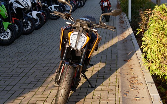 Umgebautes Motorrad KTM 790 Duke von motoroox GmbH - Bild 5 Umgebautes Motorrad KTM 790 Duke von motoroox GmbH - Bild 5