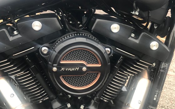 Umgebautes Motorrad Harley-Davidson Softail Breakout 114 FXBRS von X-Trem Custombikes - Bild 18 Umgebautes Motorrad Harley-Davidson Softail Breakout 114 FXBRS von X-Trem Custombikes - Bild 18