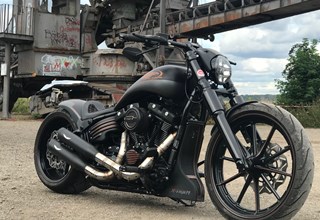 Harley-Davidson Softail Breakout 114 FXBRS