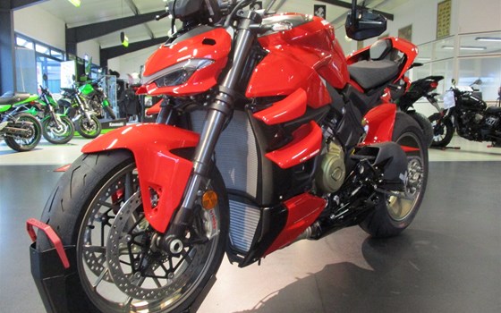 Umgebautes Motorrad Ducati Streetfighter V4 von Team Wahlers GmbH - Bild 8 Umgebautes Motorrad Ducati Streetfighter V4 von Team Wahlers GmbH - Bild 8