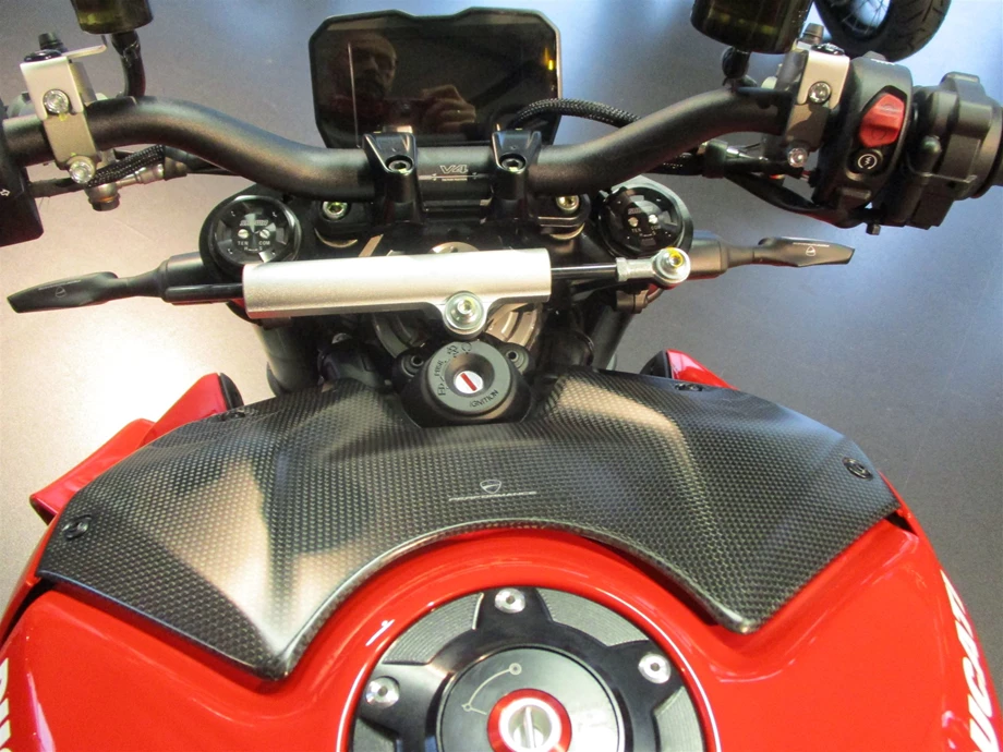 Umbgebautes Motorrad Ducati Streetfighter V4 Bild 19: Umbgebautes Motorrad Ducati Streetfighter V4