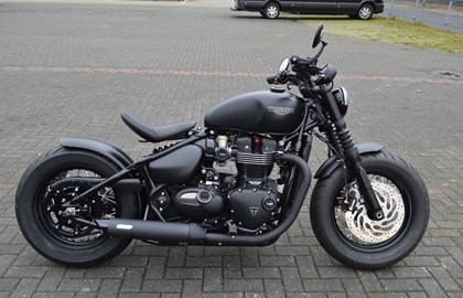 Triumph Bonneville Bobber Black Custom Bike Triumph Bonneville Bobber Black Custom Bike