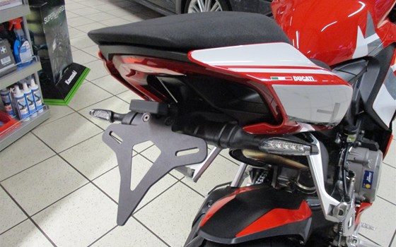 Umgebautes Motorrad Ducati Panigale V2 von Team Wahlers GmbH - Bild 11 Umgebautes Motorrad Ducati Panigale V2 von Team Wahlers GmbH - Bild 11