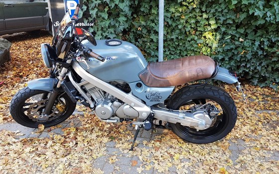 Umgebautes Motorrad Honda NTV 650 Revere von user1194961 - Bild 3 Umgebautes Motorrad Honda NTV 650 Revere von user1194961 - Bild 3