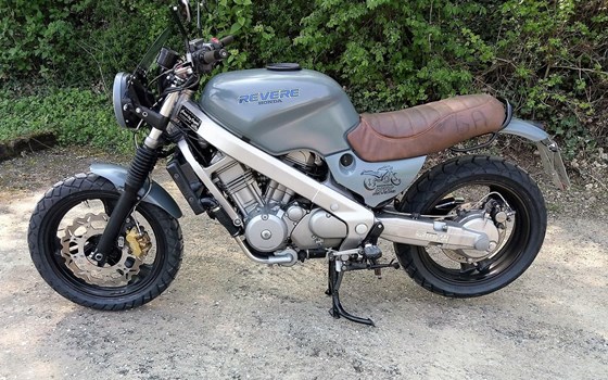 Umgebautes Motorrad Honda NTV 650 Revere von user1194961 - Bild 6 Umgebautes Motorrad Honda NTV 650 Revere von user1194961 - Bild 6