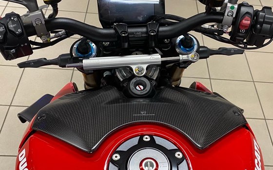 Umgebautes Motorrad Ducati Streetfighter V4 S von Motorradhaus Steinbach GmbH - Bild 5 Umgebautes Motorrad Ducati Streetfighter V4 S von Motorradhaus Steinbach GmbH - Bild 5