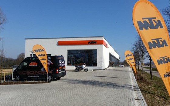 Umgebautes Motorrad KTM 390 Adventure von motoroox GmbH - Bild 16 Umgebautes Motorrad KTM 390 Adventure von motoroox GmbH - Bild 16