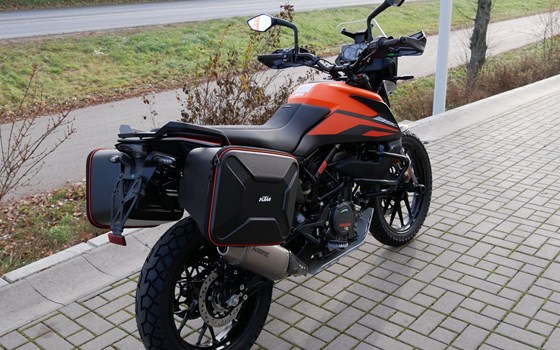 Umgebautes Motorrad KTM 390 Adventure von motoroox GmbH - Bild 7 Umgebautes Motorrad KTM 390 Adventure von motoroox GmbH - Bild 7