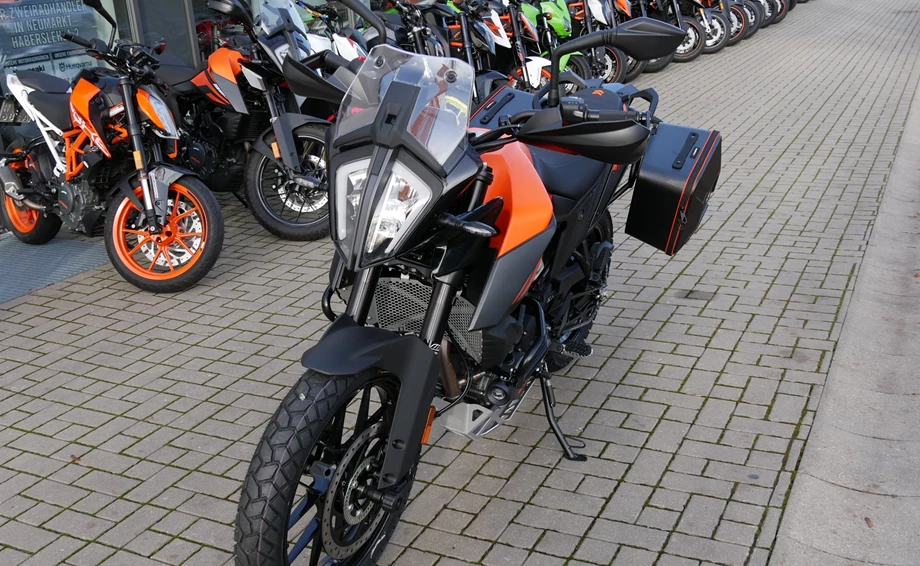 Umbgebautes Motorrad KTM 390 Adventure Bild 5: Umbgebautes Motorrad KTM 390 Adventure