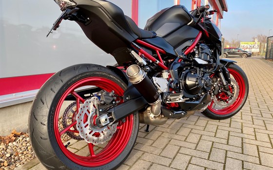 Umgebautes Motorrad Kawasaki Z900 von BikerWorld Rosenow - Bild 9 Umgebautes Motorrad Kawasaki Z900 von BikerWorld Rosenow - Bild 9