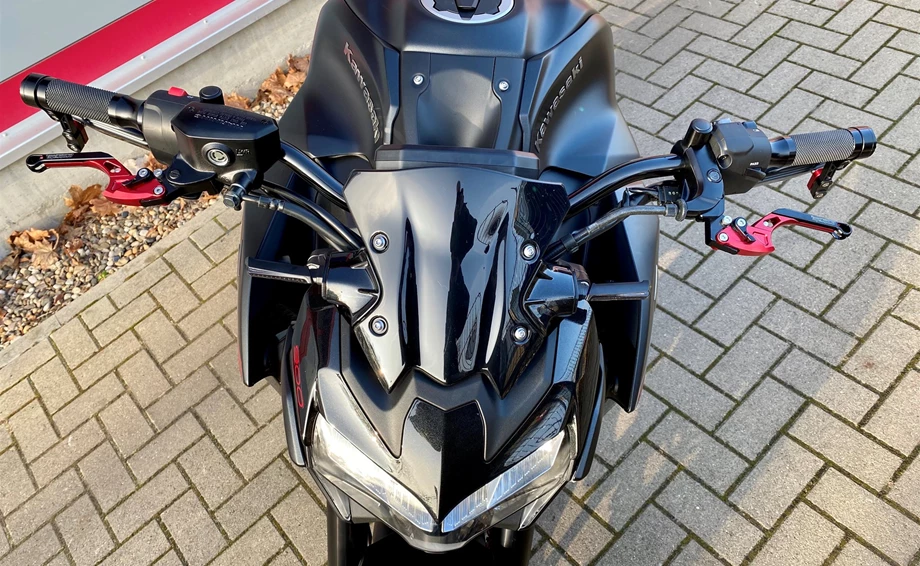 Umbgebautes Motorrad Kawasaki Z900 Bild 18: Umbgebautes Motorrad Kawasaki Z900
