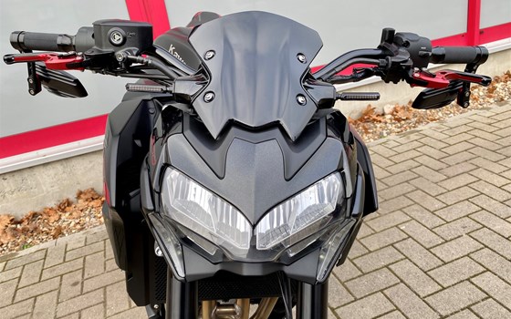 Umgebautes Motorrad Kawasaki Z900 von BikerWorld Rosenow - Bild 6 Umgebautes Motorrad Kawasaki Z900 von BikerWorld Rosenow - Bild 6