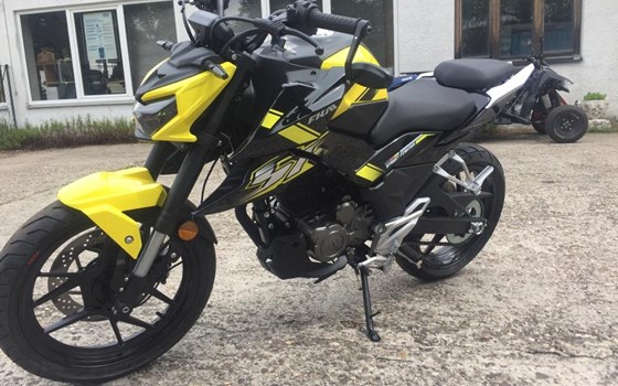 Umgebautes Motorrad FK Motors FK 12 SF Street-Fighter von Auto Center Brenner GmbH - Bild 1 Umgebautes Motorrad FK Motors FK 12 SF Street-Fighter von Auto Center Brenner GmbH - Bild 1