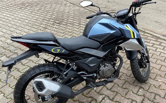 Umgebautes Motorrad FK Motors FK 12 SX Street Scrambler von Auto Center Brenner GmbH - Bild 6 Umgebautes Motorrad FK Motors FK 12 SX Street Scrambler von Auto Center Brenner GmbH - Bild 6