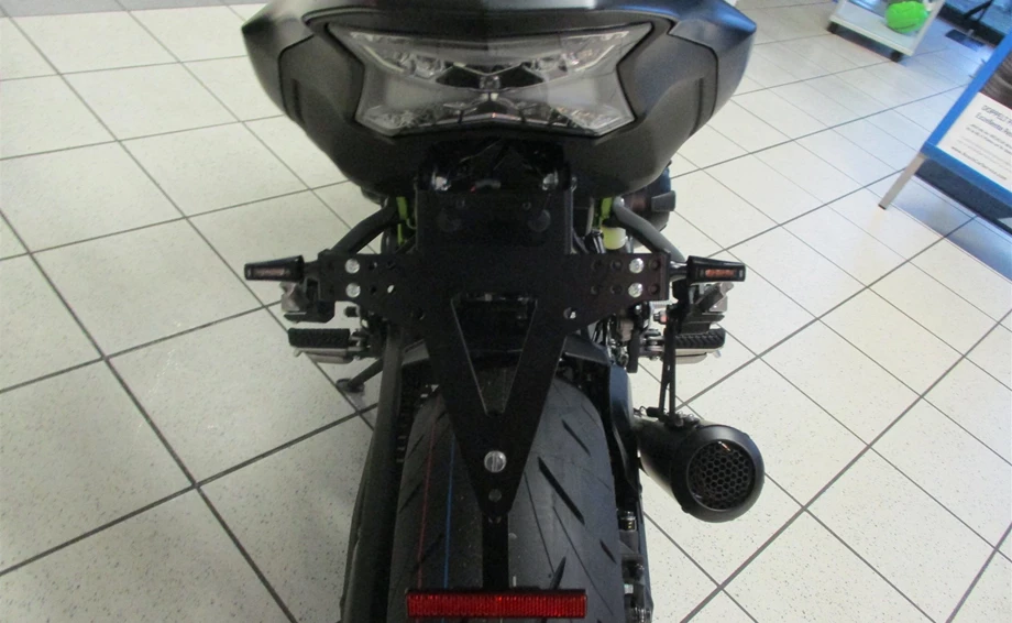 Umbgebautes Motorrad Kawasaki Z900 Bild 8: Umbgebautes Motorrad Kawasaki Z900