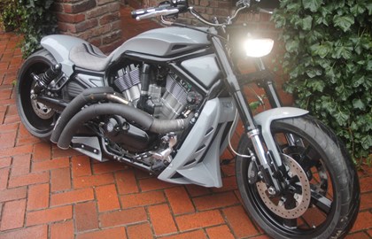Harley-Davidson V-Rod Muscle VRSCF Custom Bike