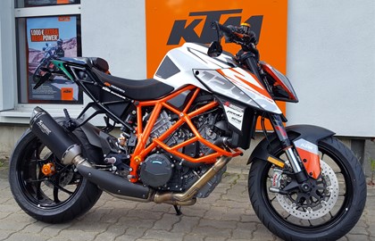 KTM 1290 Super Duke R Custom Bike KTM 1290 Super Duke R Custom Bike