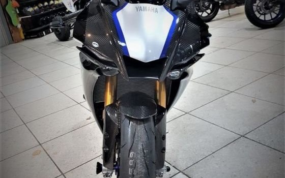 Umgebautes Motorrad Yamaha R1M von Scholly´s Motorrad GmbH - Bild 4