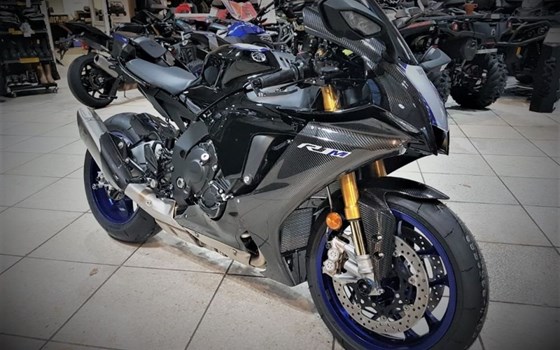 Umgebautes Motorrad Yamaha R1M von Scholly´s Motorrad GmbH - Bild 3