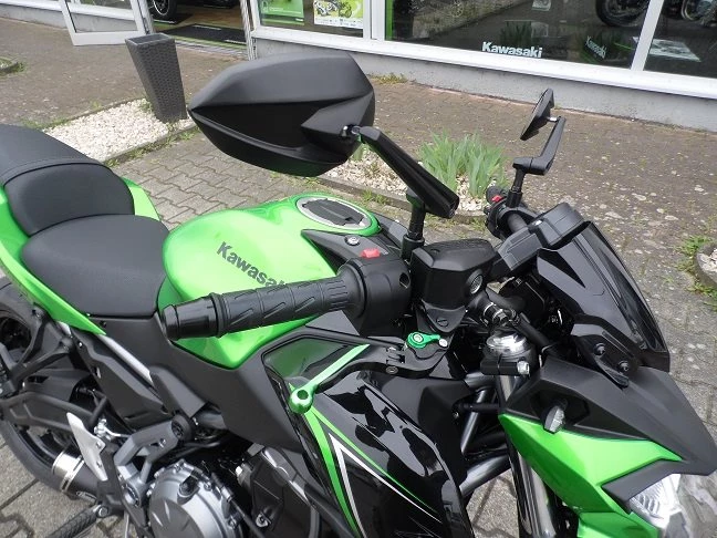 Umbgebautes Motorrad Kawasaki Z650 Bild 6: Umbgebautes Motorrad Kawasaki Z650