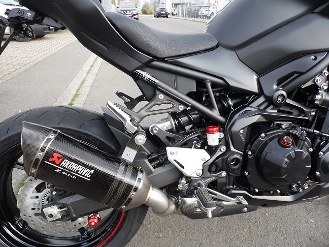 Umbgebautes Motorrad Kawasaki Z900 Bild 13: Umbgebautes Motorrad Kawasaki Z900