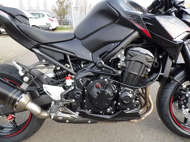 Umbgebautes Motorrad Kawasaki Z900 Bild 14: Umbgebautes Motorrad Kawasaki Z900