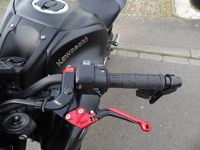 Umbgebautes Motorrad Kawasaki Z900 Bild 5: Umbgebautes Motorrad Kawasaki Z900