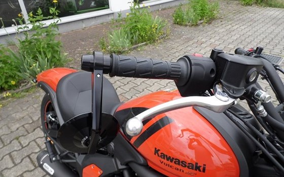 Umgebautes Motorrad Kawasaki Vulcan S von Bruno Treutlein Motorradhandel und Service - Bild 3 Umgebautes Motorrad Kawasaki Vulcan S von Bruno Treutlein Motorradhandel und Service - Bild 3