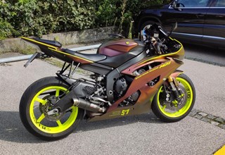 Yamaha YZF-R6 Yamaha YZF-R6