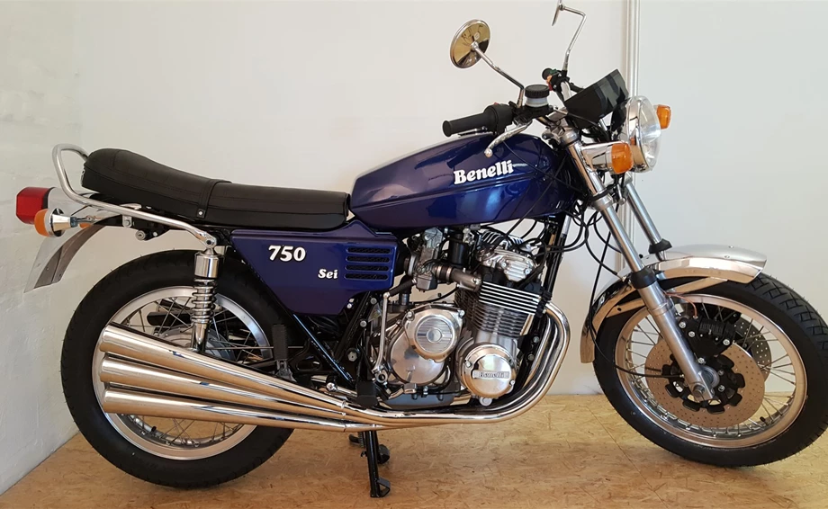 Umbgebautes Motorrad Benelli 750 Sei Bild 1: Umbgebautes Motorrad Benelli 750 Sei
