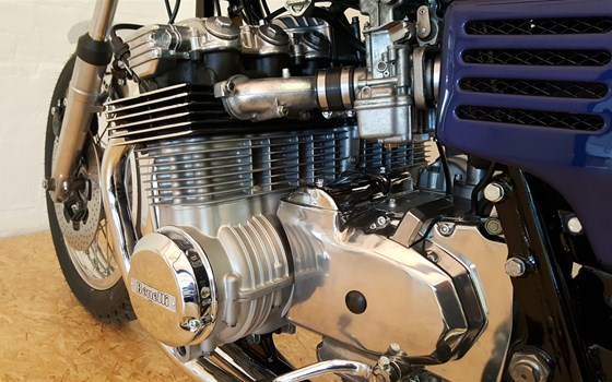 Umgebautes Motorrad Benelli 750 Sei von Motorrad Scheunpflug e.K. - Bild 6 Umgebautes Motorrad Benelli 750 Sei von Motorrad Scheunpflug e.K. - Bild 6
