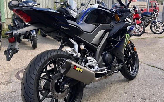 Umgebautes Motorrad Yamaha R125 von Yamaha Zentrum Nürnberg - Bild 2 Umgebautes Motorrad Yamaha R125 von Yamaha Zentrum Nürnberg - Bild 2