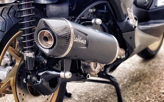 Umgebautes Motorrad Yamaha XMAX 300 Tech MAX von Yamaha Zentrum Nürnberg - Bild 6