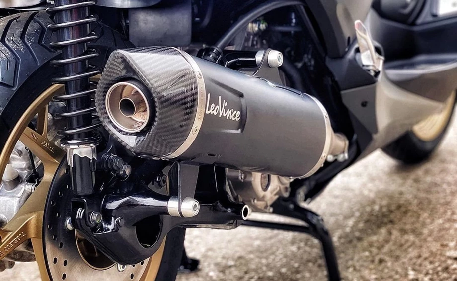 Umbgebautes Motorrad Yamaha XMAX 300 Tech MAX Bild 6: Umbgebautes Motorrad Yamaha XMAX 300 Tech MAX