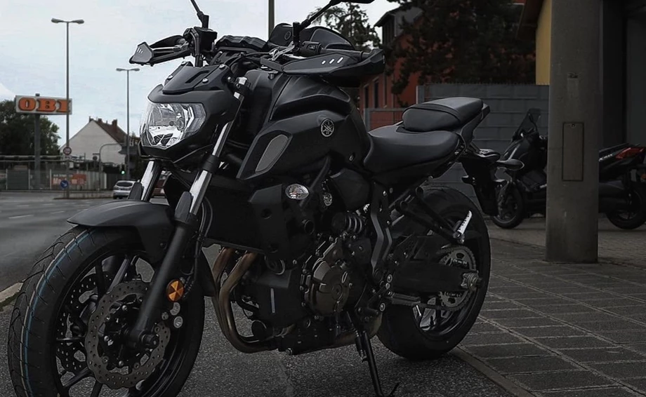 Umbgebautes Motorrad Yamaha MT-07 Bild 1: Umbgebautes Motorrad Yamaha MT-07