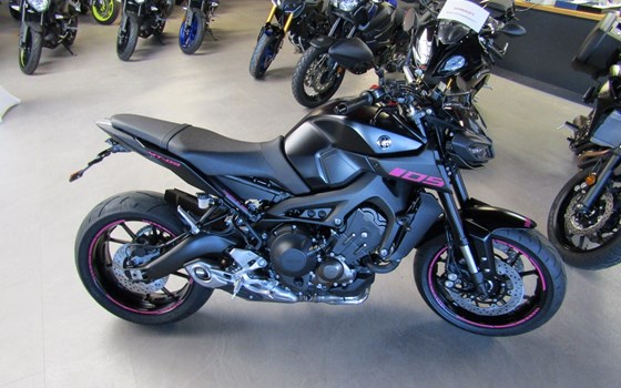 Umgebautes Motorrad Yamaha MT-09 von Zweirad Zentrum Fernwald - Bild 2