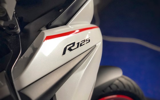 Umgebautes Motorrad Yamaha R125 von Zweirad Zentrum Fernwald - Bild 10